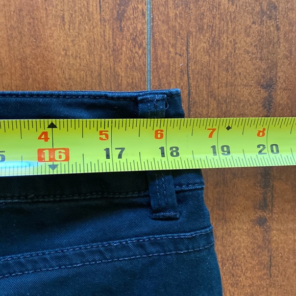 **American Eagle Outfitters Jeans Stretch Black Jeans 14 Artist Crop Jeans - Picture 7 of 8